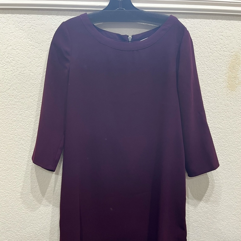 Maroon shift dress Size M